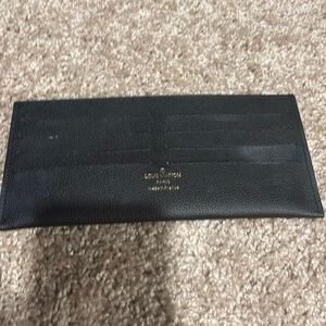Black wallet